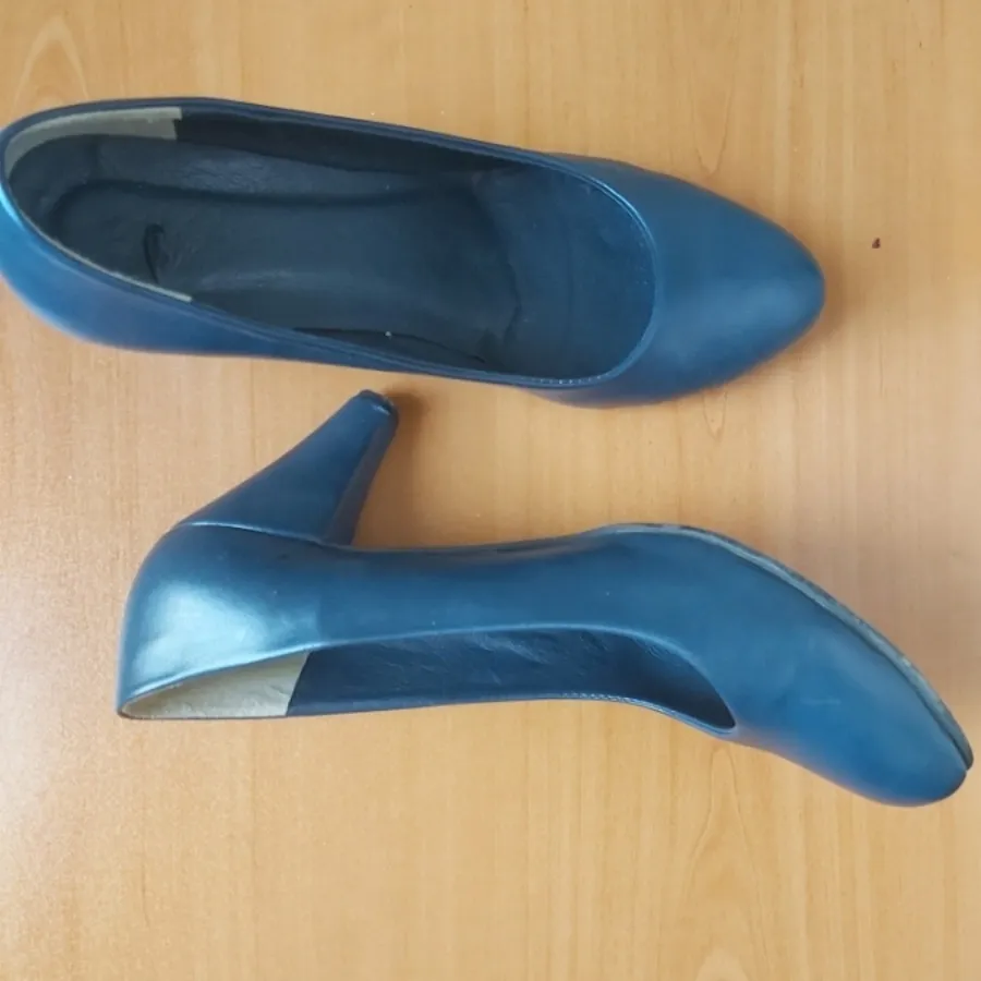 کفش چرم سرمه ای