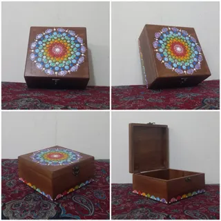 جعبه چوبی