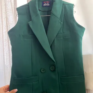 وست زیبای مزون در فرشته
