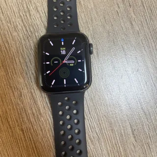 اپل واچ se40