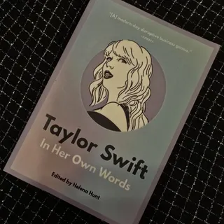 کتاب taylor swift