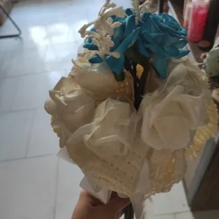 دسته گل آبی عروس