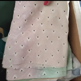 پارچه لباس و ملافه