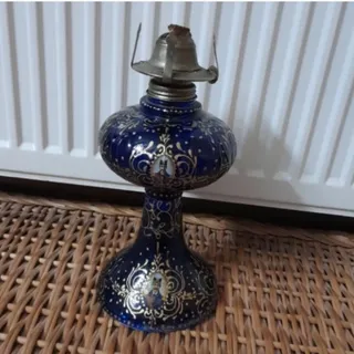 چراغ گرسوز قدیمی