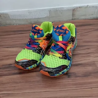 کتونی asics مردانه