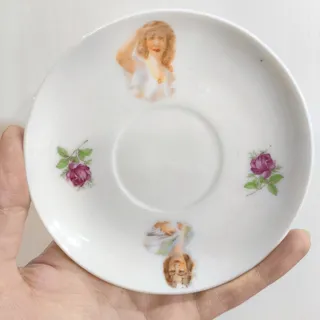 نعلبکی
