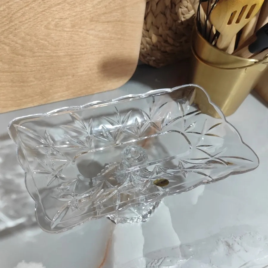 شیرینی خوری ژاپنی شوگا