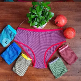 شورت زنانه شش عددی