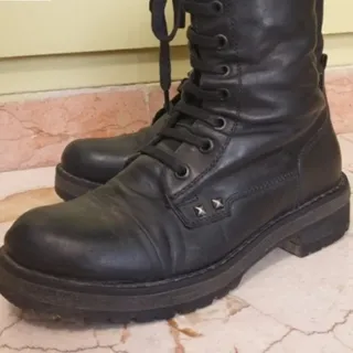 بوت وارداتی
