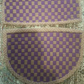 پادری نیم دایره شطرنجی