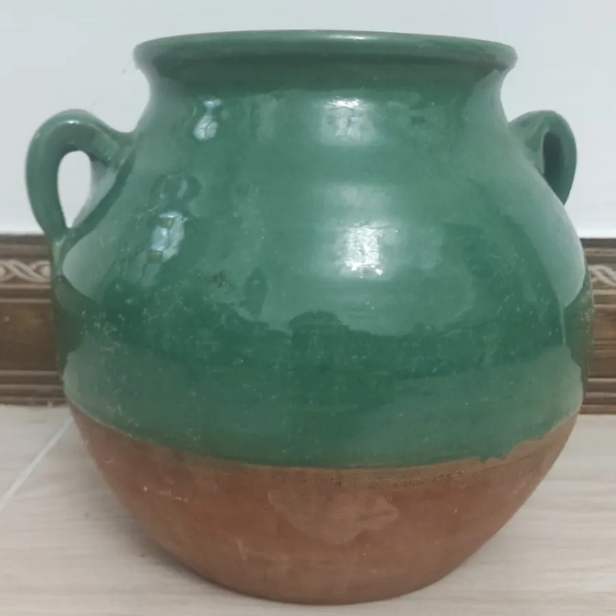 دیگ سفالی دیزی