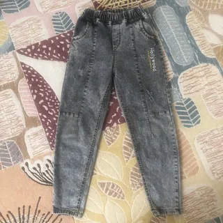 شلوار جین مام بچگانه