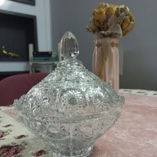 ظرف پذیرایی یا جای شکلات