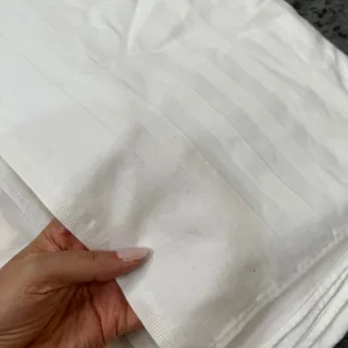 روتختی هتلی سفید