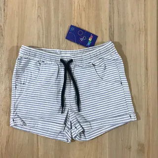 شلوارک بچگانه