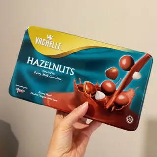 جعبه شکلات فندقی