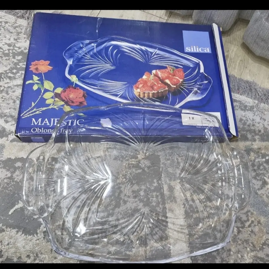 سینی شیشه ایی
