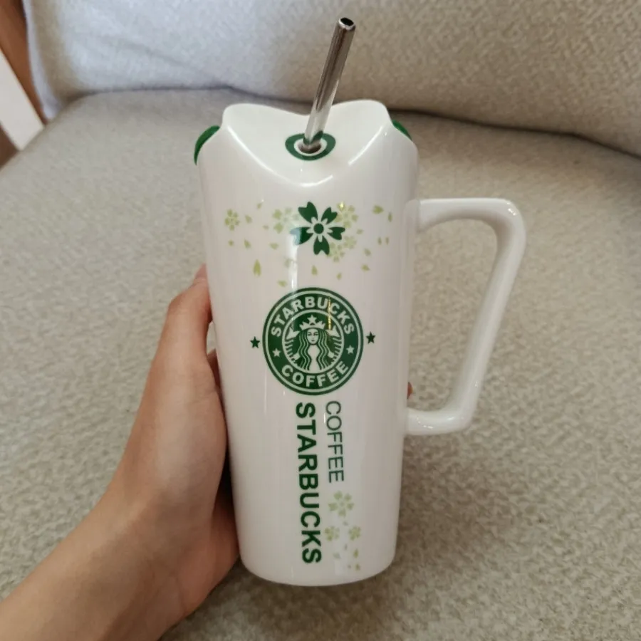 ماگ طرح استارباکس
