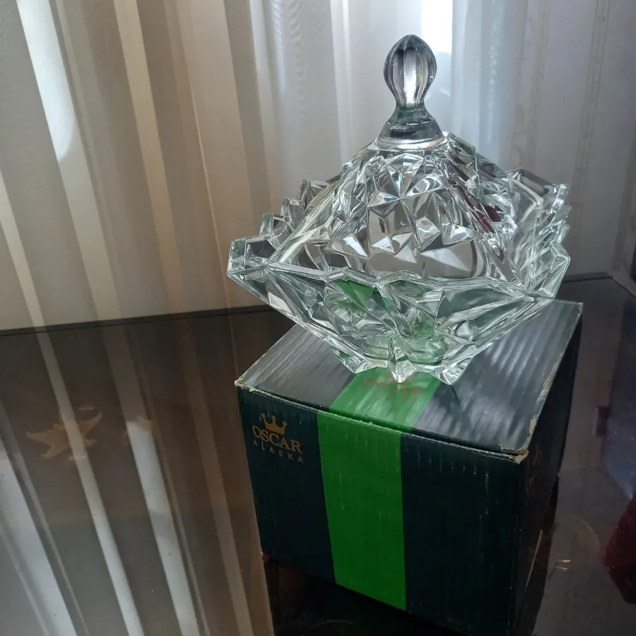 شکلات خوری کاملا نو