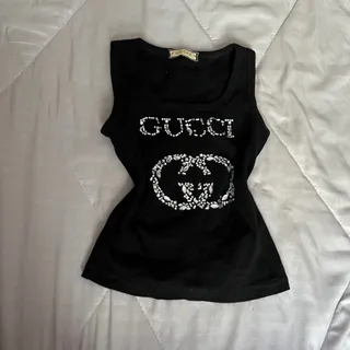 کراپ gucci