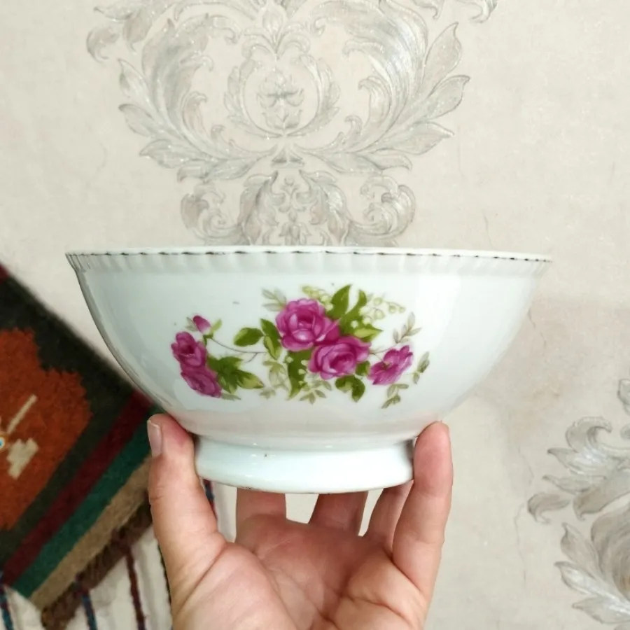 کاسه گلسرخی