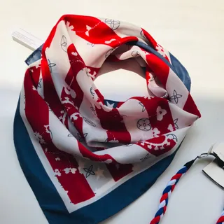 مینی اسکارف دستمال گردن د