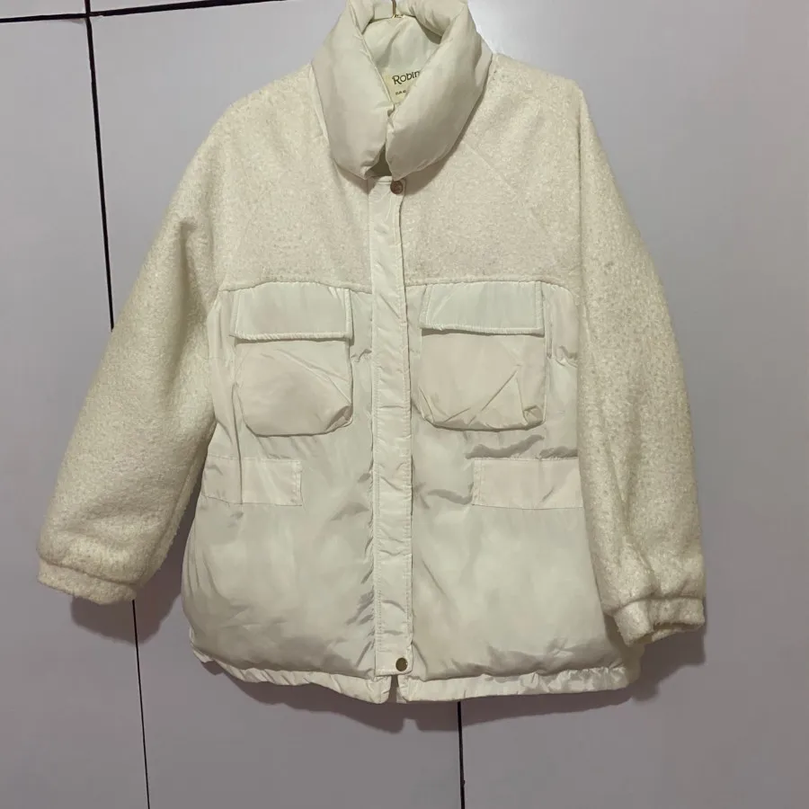 کاپشن سفید ترک روبین