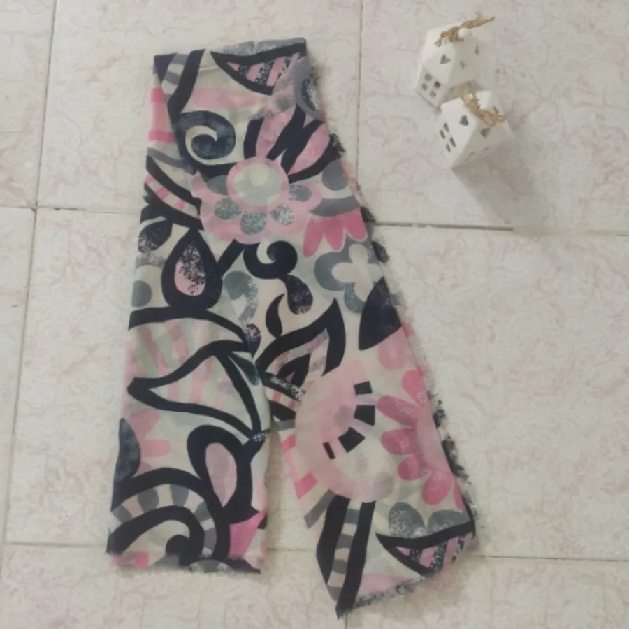 روسری قواره بزرگ