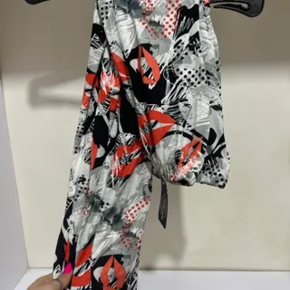 ساپورت لب لبی