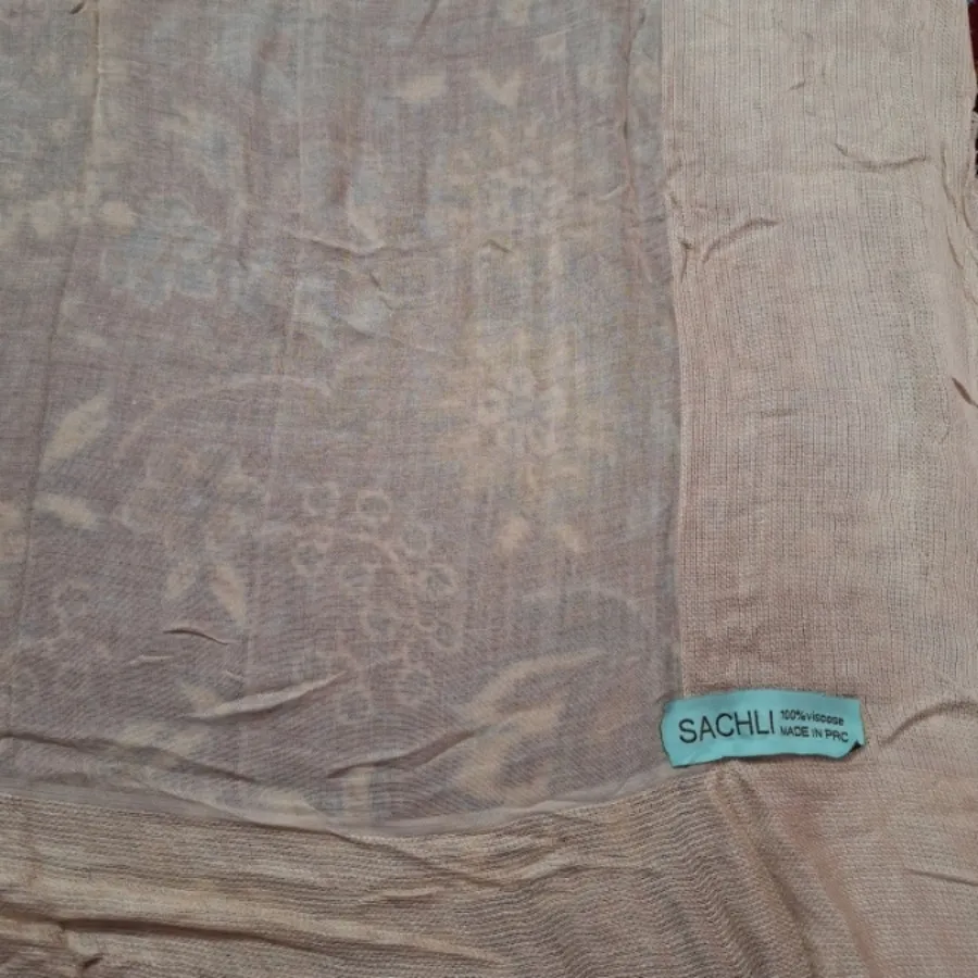 روسری قواره دار کرمی