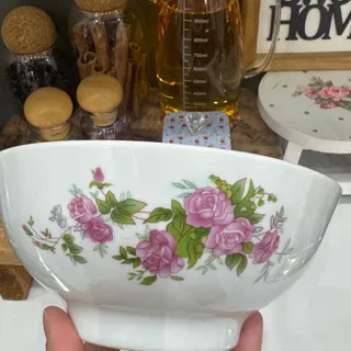 کاسه بزرگ گلسرخی
