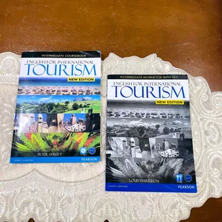 کتاب زبان توریسم