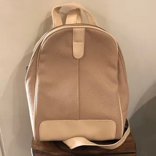 کیف کوله کرم