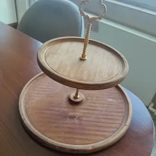 شیرینی خوری چوبی