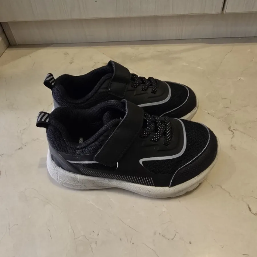 کتونی زارا اصل