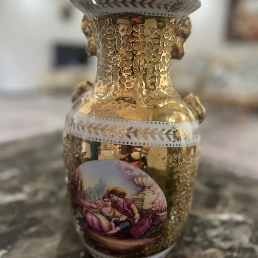 گلدان چینی آبکاری طلا