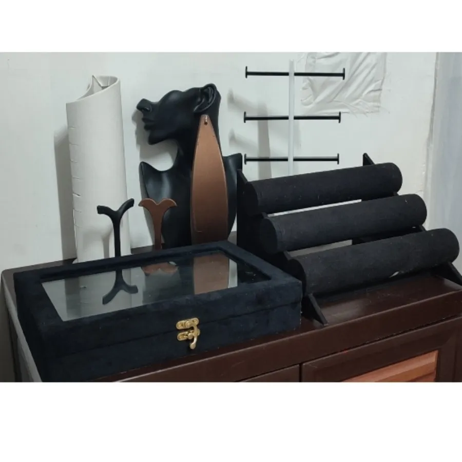 مجموعه استند بدلیجات