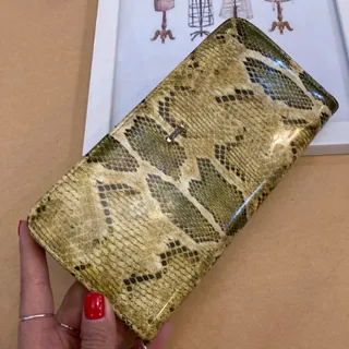 کیف پول زنانه پوست ماری