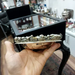 شکلات خوری