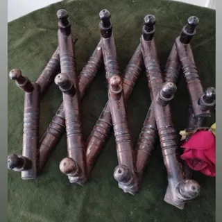 رخت آویز چوبی