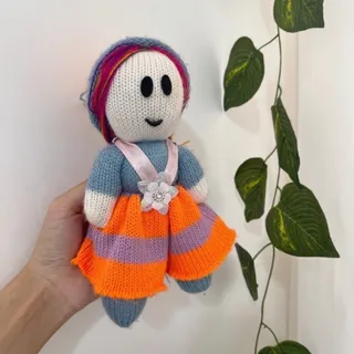 عروسک بافت دختر