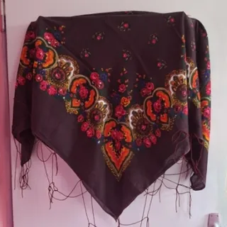 روسری زنانه