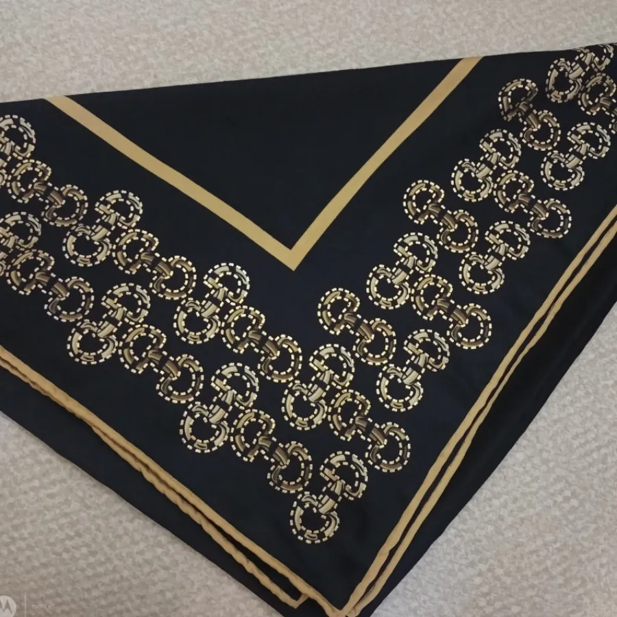 روسری مجلسی
