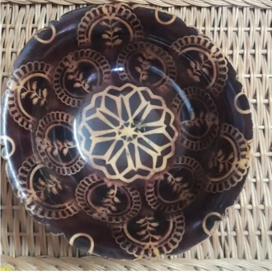 کاسه چوبی قدیمی