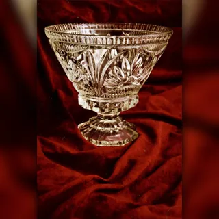 میوه‌ خوری کریستال