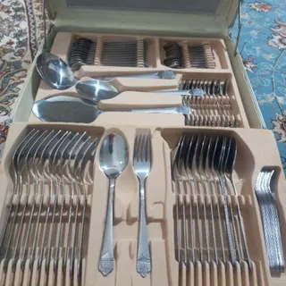 ست قاشق چنگال
