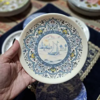 ملامین های سایز پنیرخوری