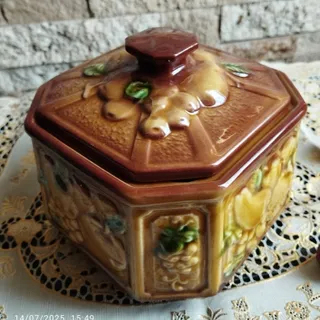 شکلاتخوری