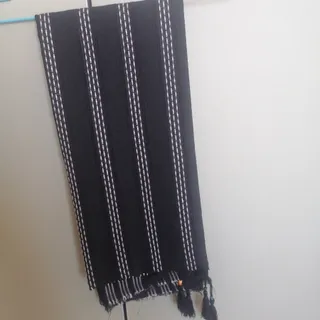 شال مشکی