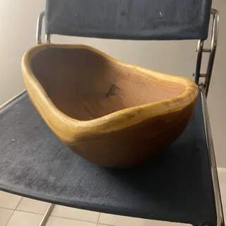 ظرف چوبی بزرگ